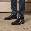 BOTA CHELSEA NEGRO SUELA DE CUERO ROJO NOBRE