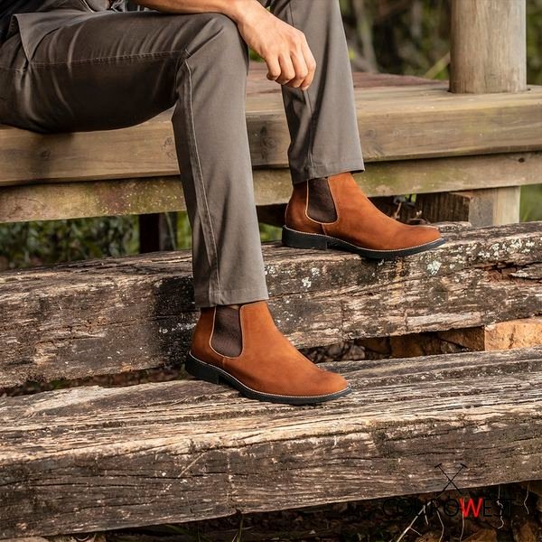 BOTA CHELSEA CARAMELO ANATÓMICA CUERO NOBUCK